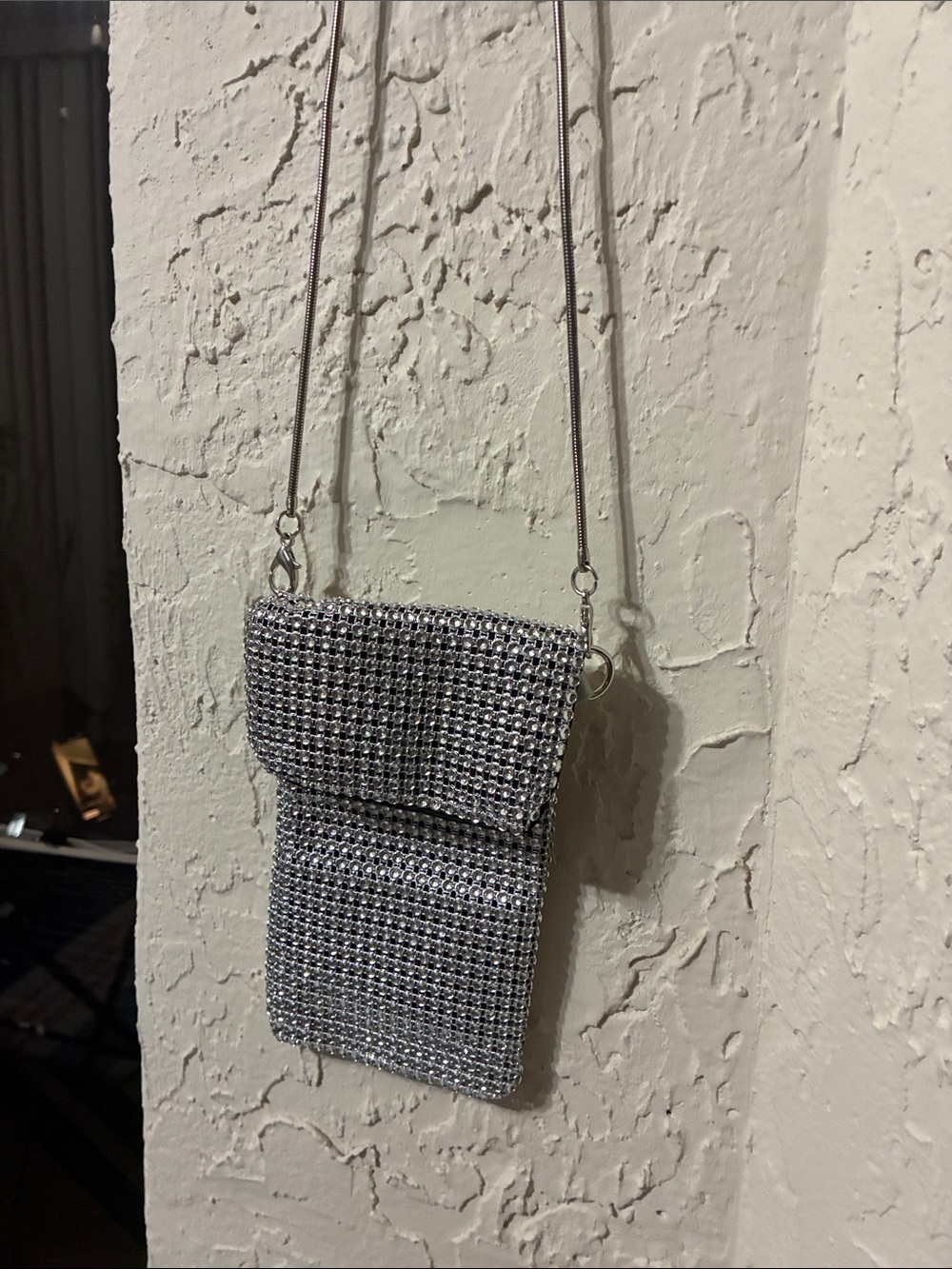 Silver Rhinestone Mesh Crossbody Pouch - Picture 4 of 4